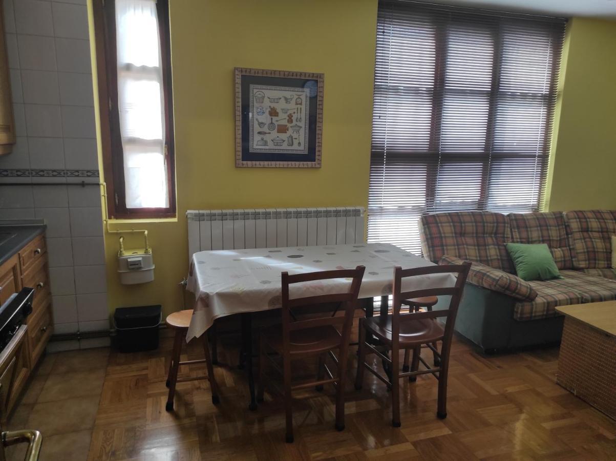 Apartamento Parque Europa Ezcaray Exteriör bild